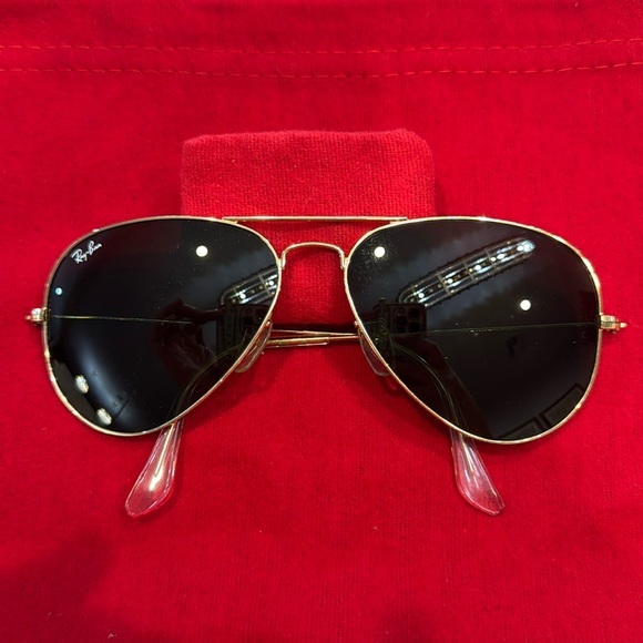 Authentic Rayban aviator sunglasses